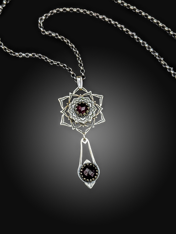 ABSOLUTELY STUNNING ROSE-CUT GARNET! sterling silver flower mandala necklace