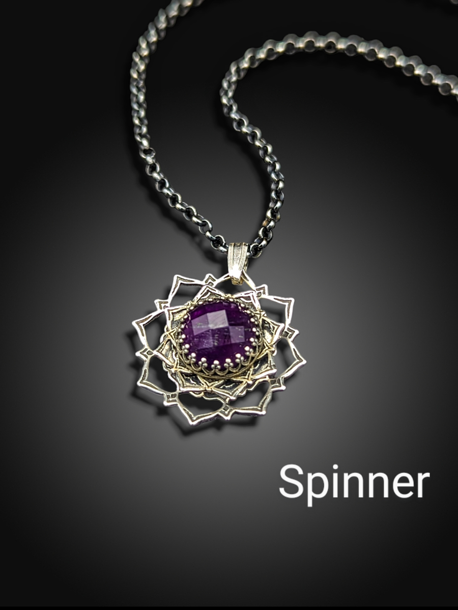 STUNNINGLY BEAUTIFUL AFRICAN AMETHYST! spinning sterling mandala necklace
