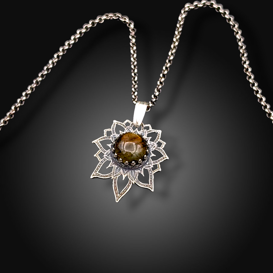 WILD LIGHT: Hand-Etched Sterling Silver Necklace with Labradorite
